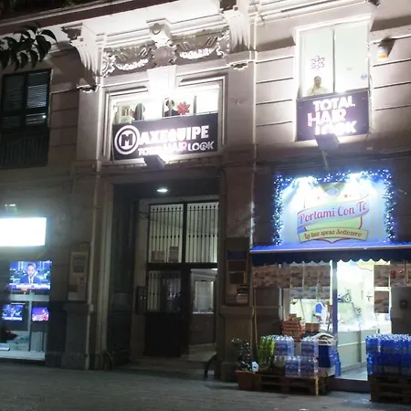 Appartamento Nell'antico Palazzo Salsi *